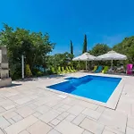 7 Apartamento *