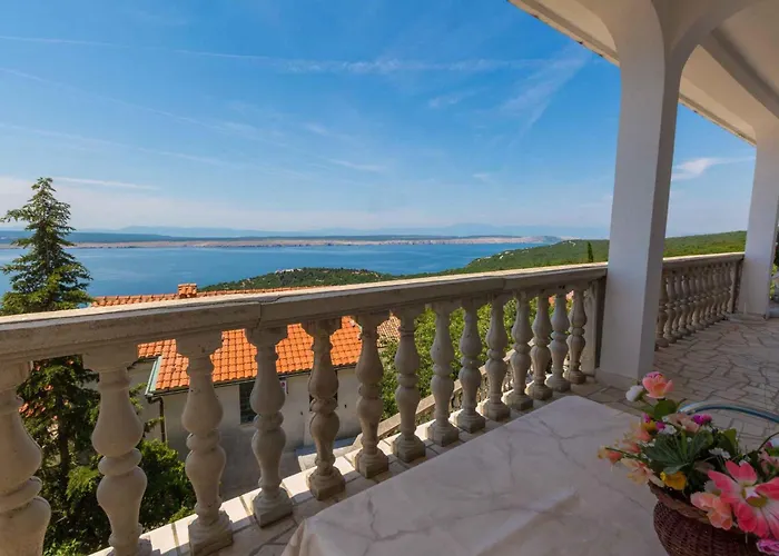 7 * Crikvenica